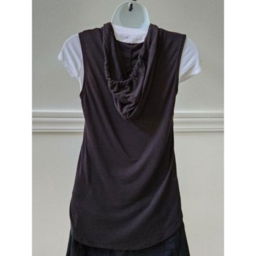 Disney Black Mickey Mouse Sleeveless Pullover Hooded T shirt Size Junior 7/9 - Picture 14 of 14